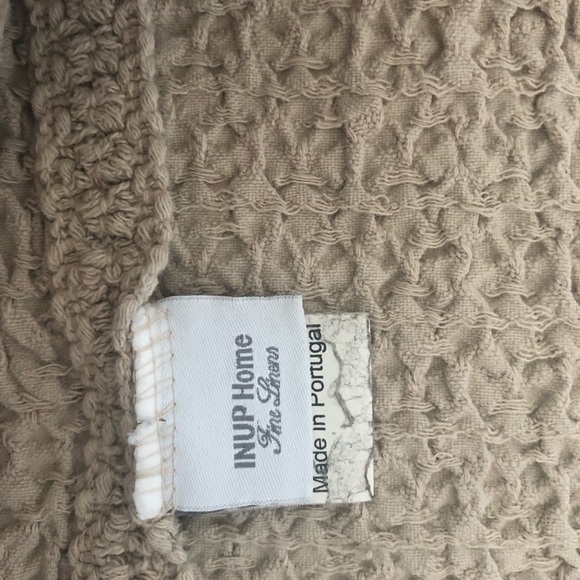 4x4 dark latte square table cloth 100% cotton - Picture 3 of 3